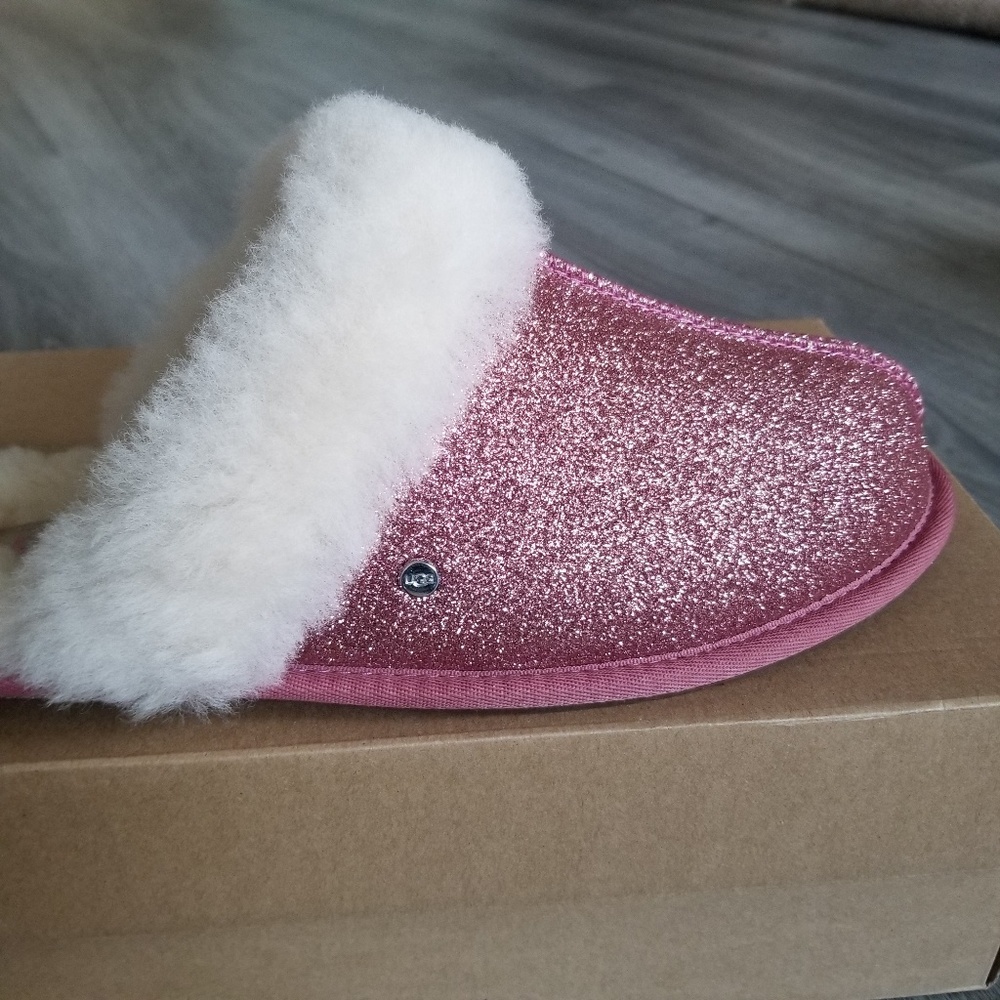 UGG Scuffette II Sparkle Slippers. - Picture 2 of 7